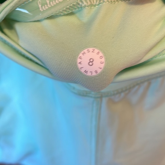 Lululemon Attack the Track Short - 4” inseam - Picture 3 of 4